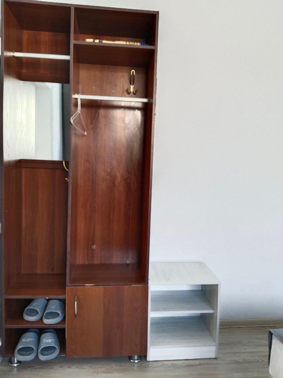 בוקורו Hotel Rizqiro'Z Boutique מראה חיצוני תמונה